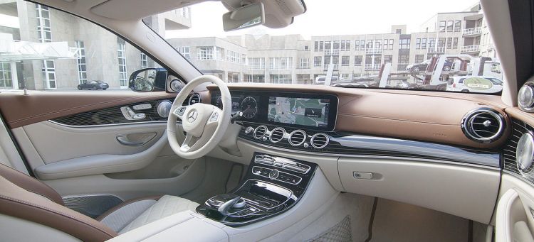 Interior Mercedes Clase E