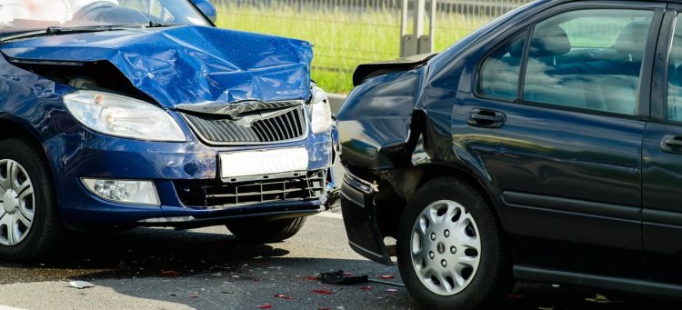 Accidente Colision Coche 0619 01