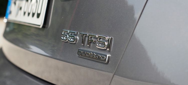 Audi A6 Exterior 00009