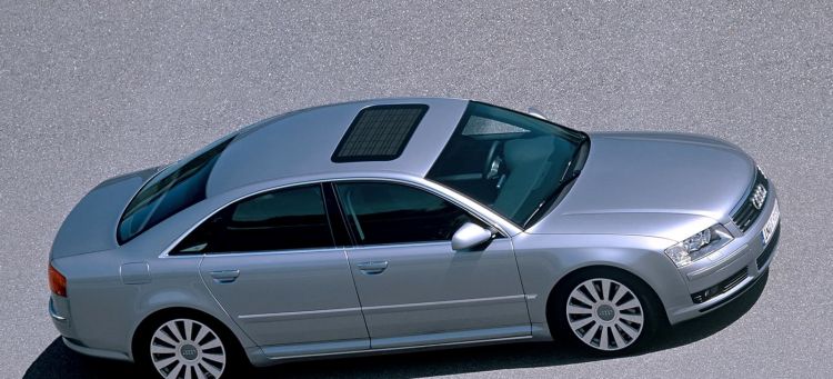 Audi A8 Panel Solar 01