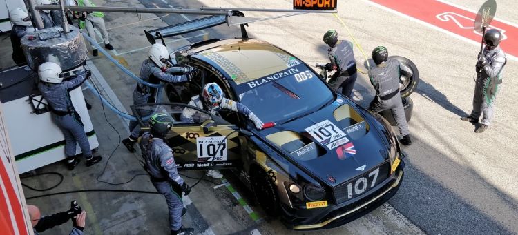 Bentley Gt3 Circuito Cataluna 1019 000