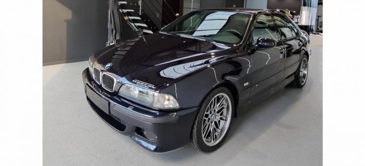 bmw-m5-w10-p-6389e416391f9_750x341c.jpg