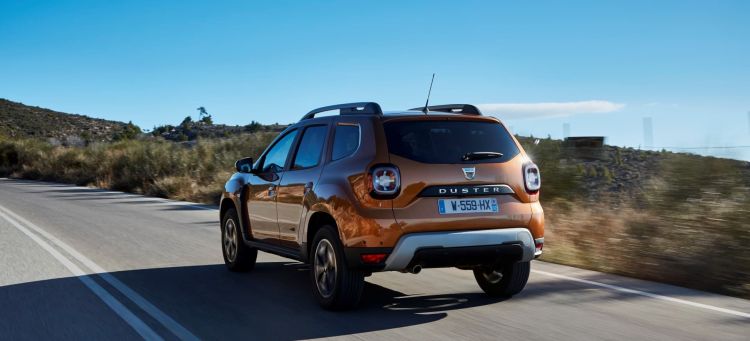 2017 New Dacia Duster Tests Drive In Greece