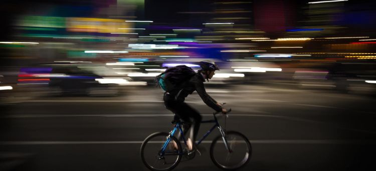 Dgt Alumbrado Ciclistas Obligatorio 03