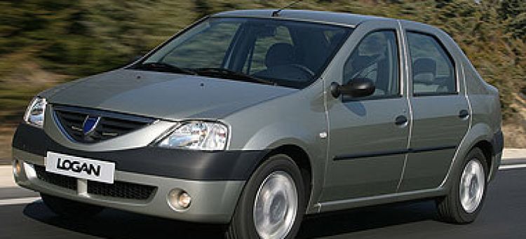 Efecto Dacia Coche Low Cost Logan 2005
