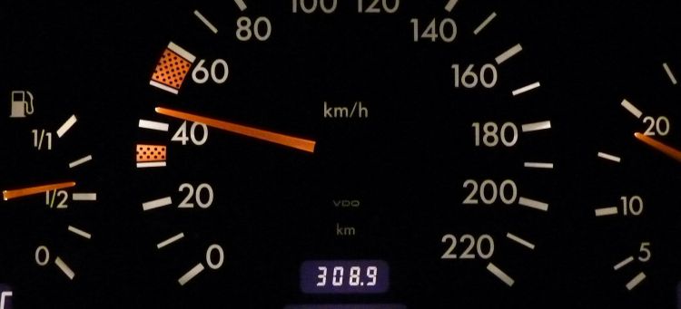 Error Velocimetro Mercedes Clasico Odometro Cuentakilometros