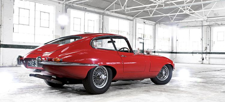 Estetica Automovil Jaguar E Type Rojo