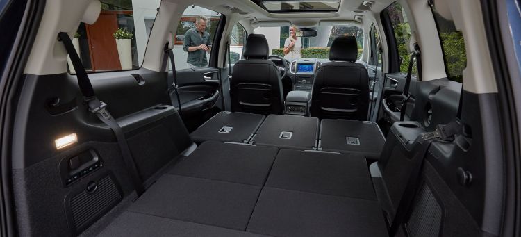 Ford Galaxy 2019 10