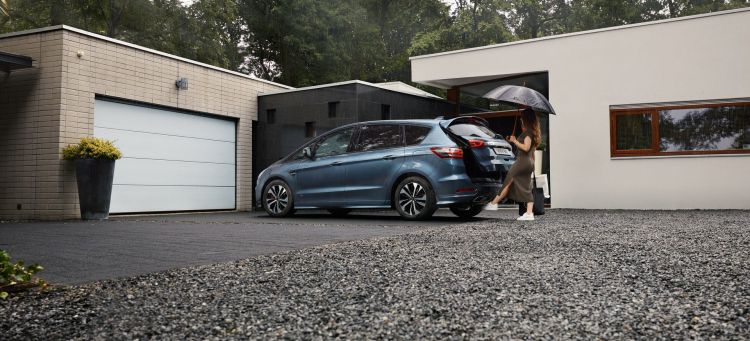 2019 Ford S Max