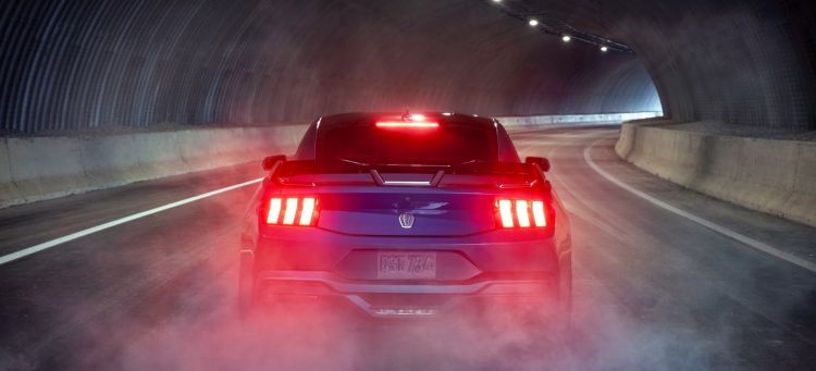 Mustang Dark Horse