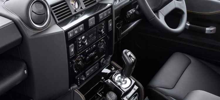 Land Rover Defender Works V8 Trophy 2021 036