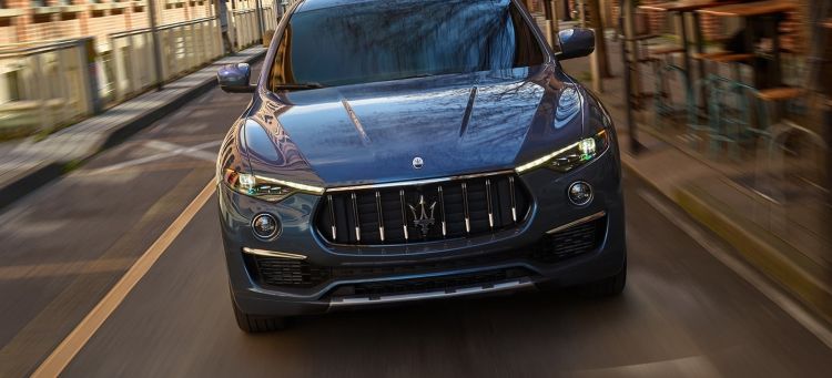 Maserati Levante Hybrid 2021 0421 030
