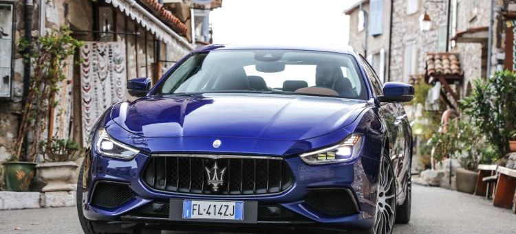 Maserati Ghibli Ficha 0418 035