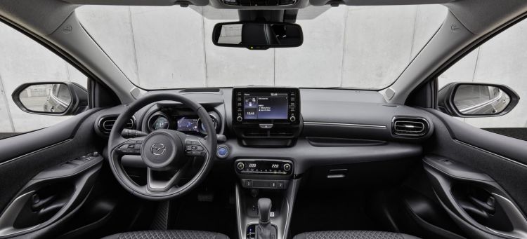 Mazda 2 Hybrid 2022 10 Interior