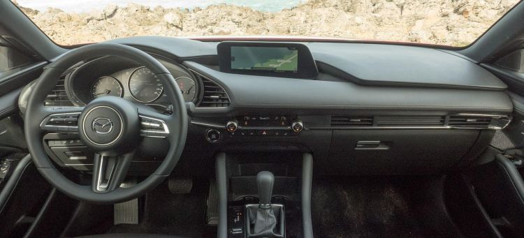 Mazda 3 Skyactiv G Interior 00018
