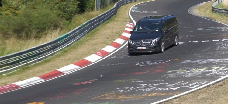 Mercedes Clase V Nurburgring 01