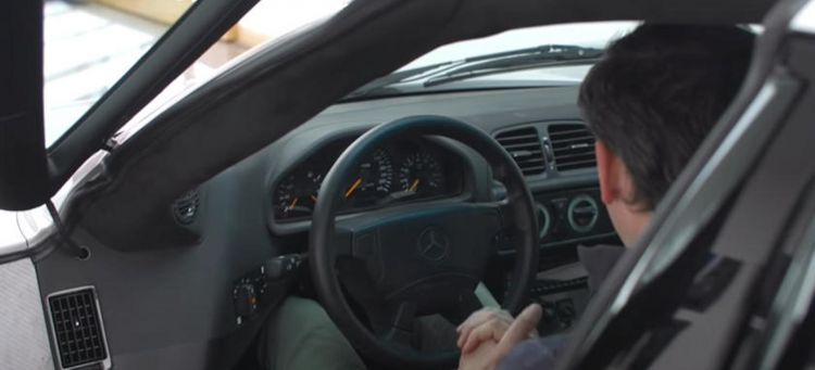 Mercedes Clk Gtr Video Por Que No Puedes Conducir Diario 3