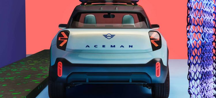 Mini Aceman Ficha 07