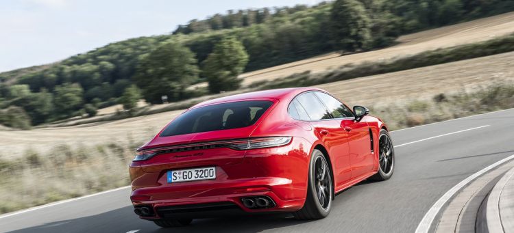 Porsche Panamera Gts 2021 21