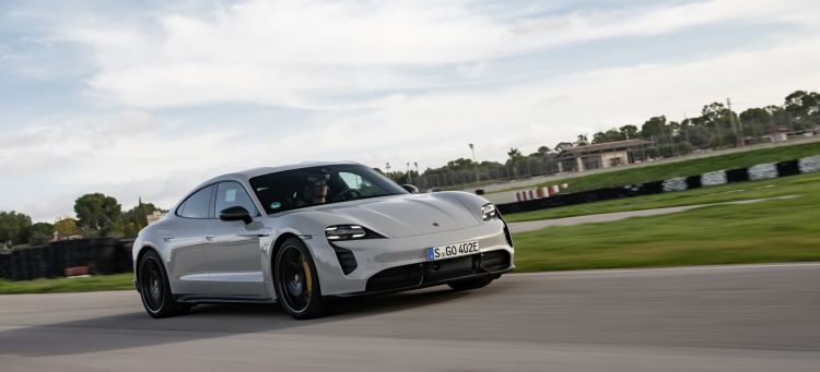 Porsche Taycan Gts 2022 035