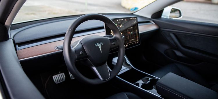 Prueba Tesla Model 3 Performance 28 
