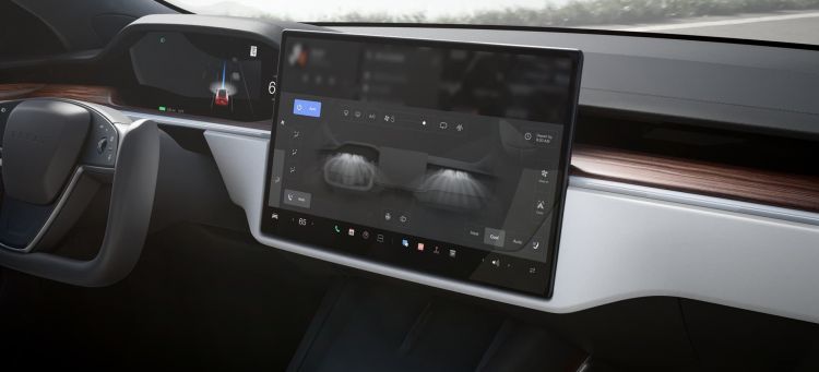 Tesla Model S Plaid 2021 0921 008
