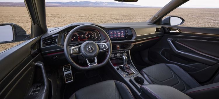 Volkswagen Jetta Gli 2019 Interior 5