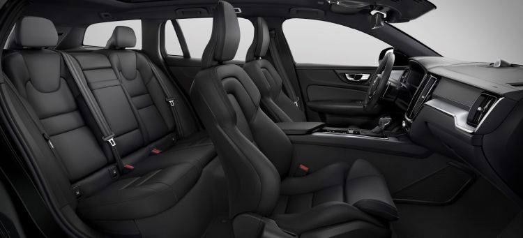 New Volvo V60 R Design Interior